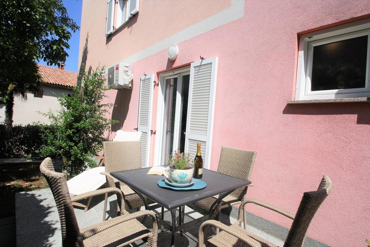 Apartment Amela Пореч Екстериор снимка